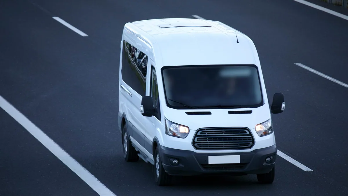 Standard Minibus